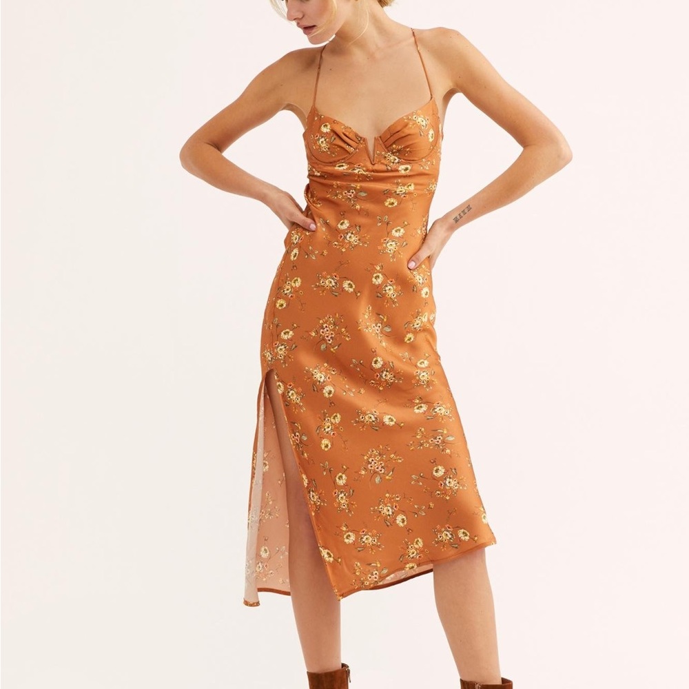 REVOLVE - Sun Becomes Her - Wildflower Copper Floral Midi Dress